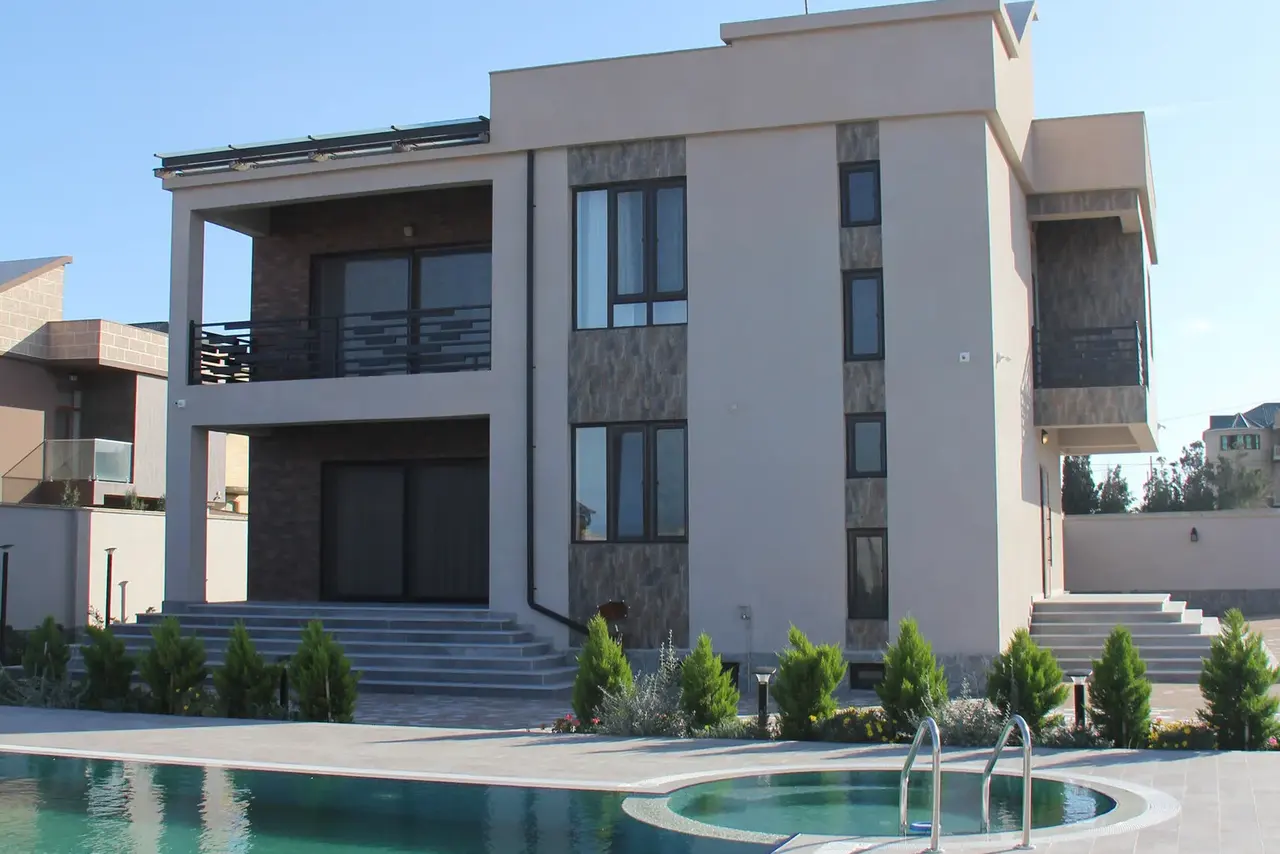 Villa Milano — 1