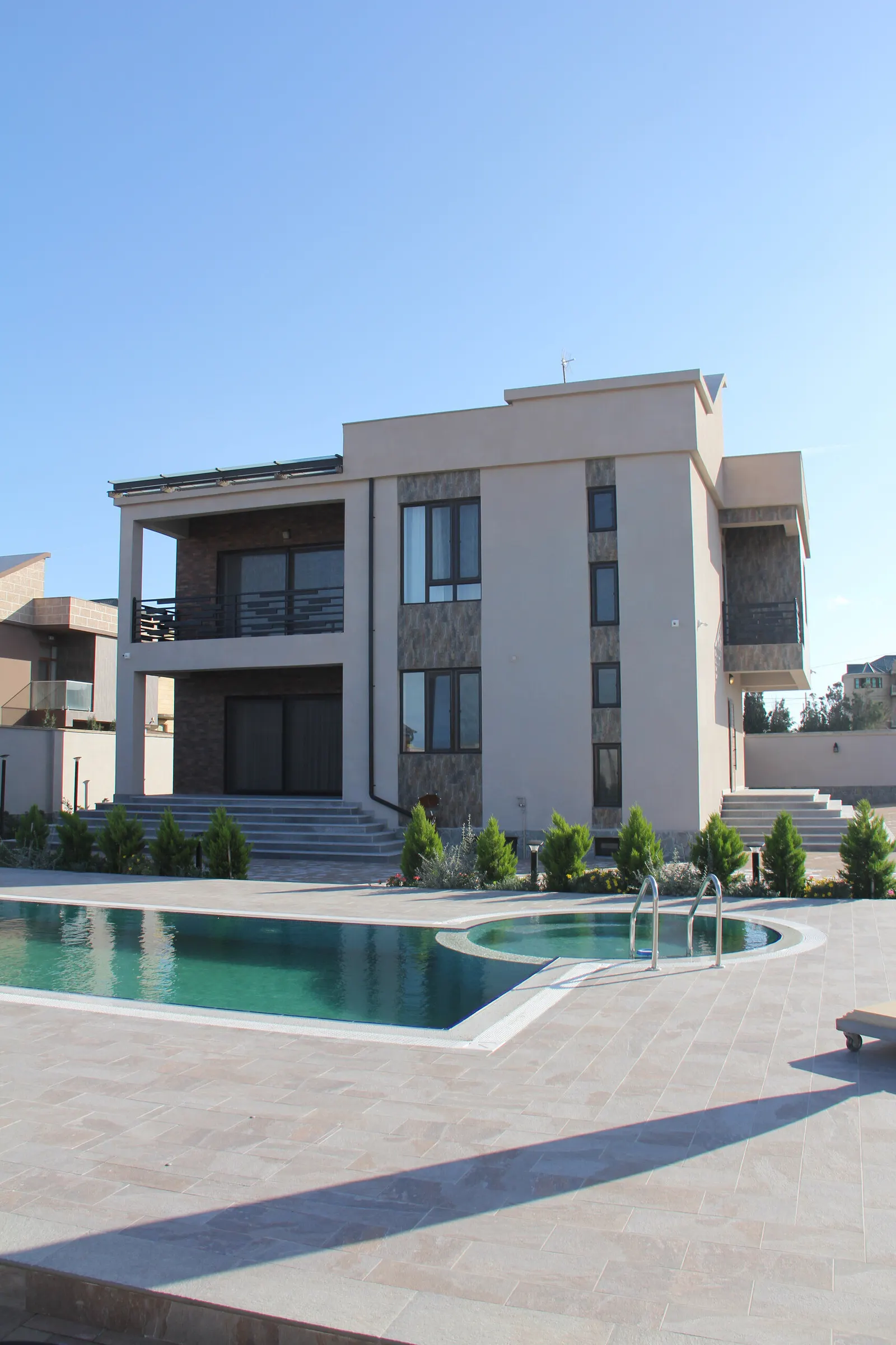 Villa Milano — 1
